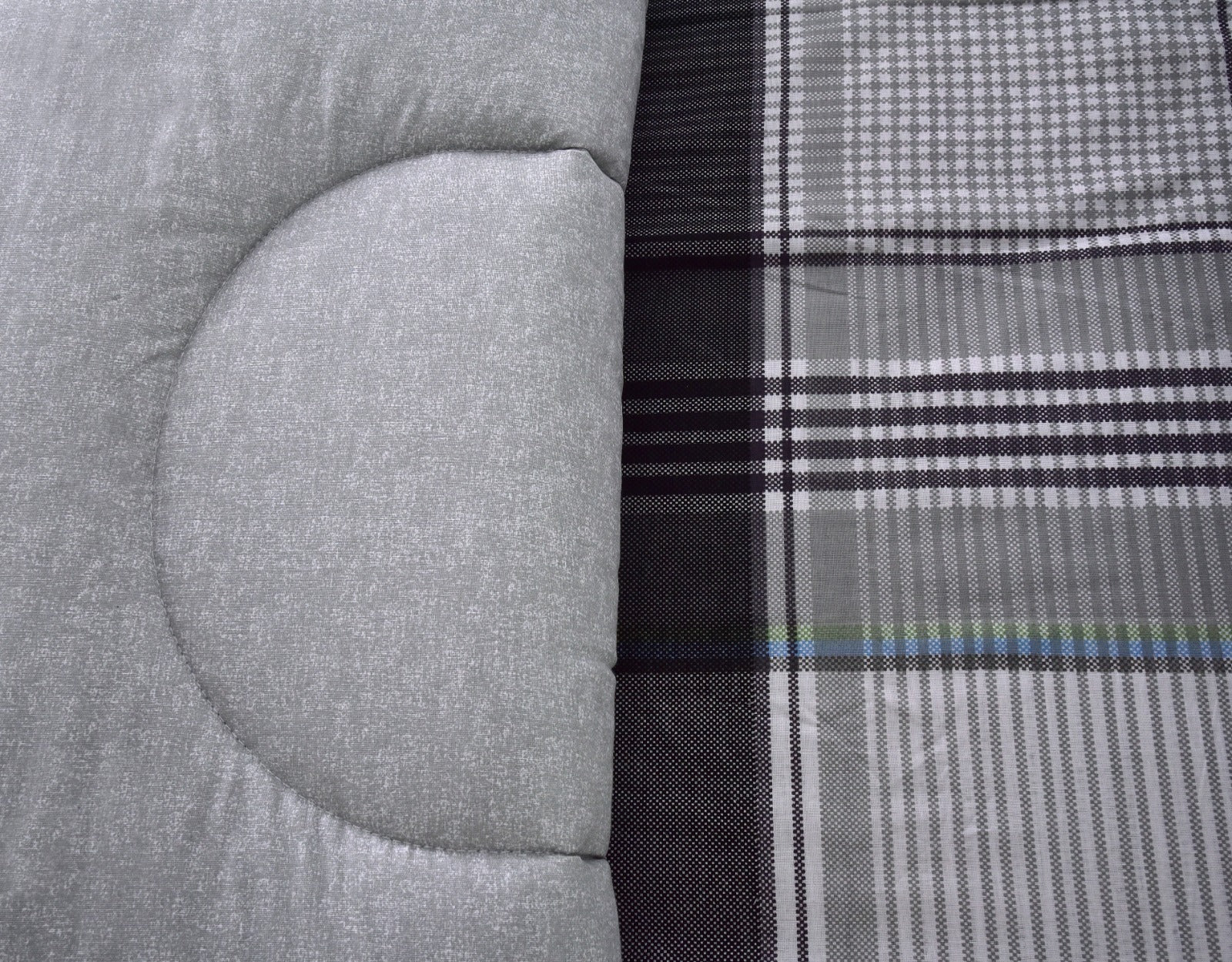 1 PC Double Winter Razai-Melvern Grey - Image 3
