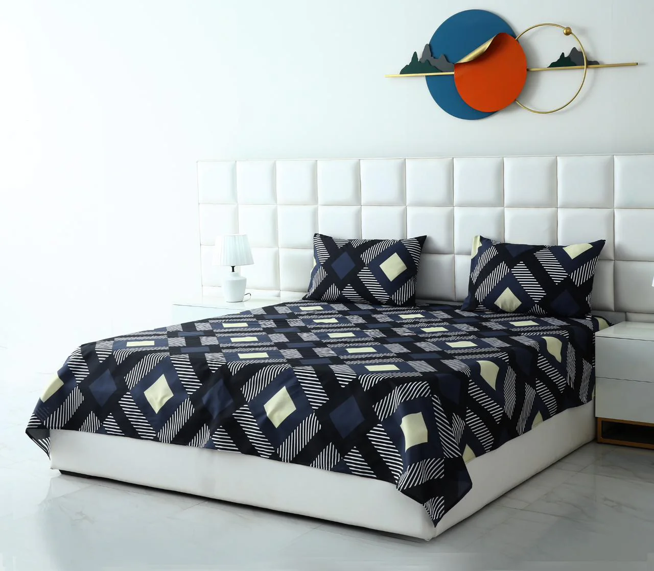 3 PCs Double Bed Sheet-Black Art - Image 3