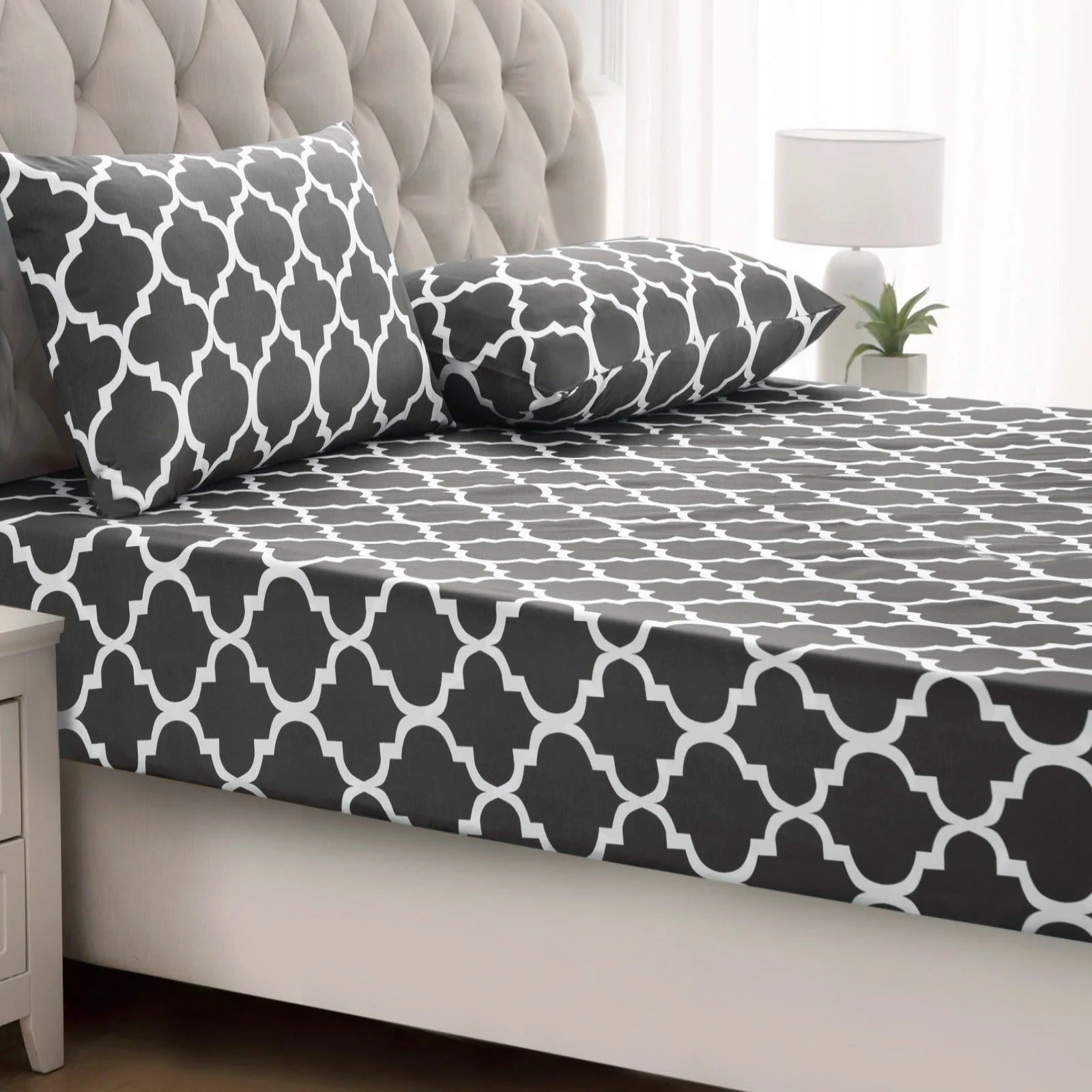 3 PCs Double Bed Sheet -Grey Geometric