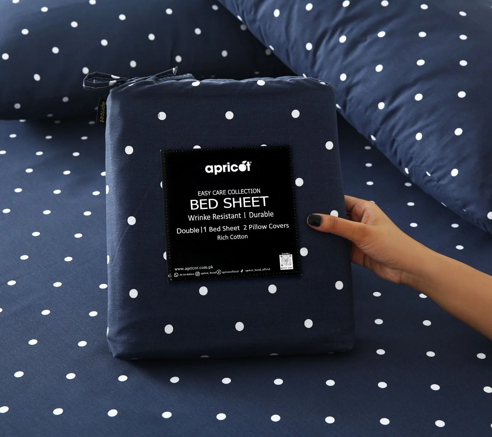 3 PCs Double Bed Sheet With Same Packing-Blue Polka - Image 2
