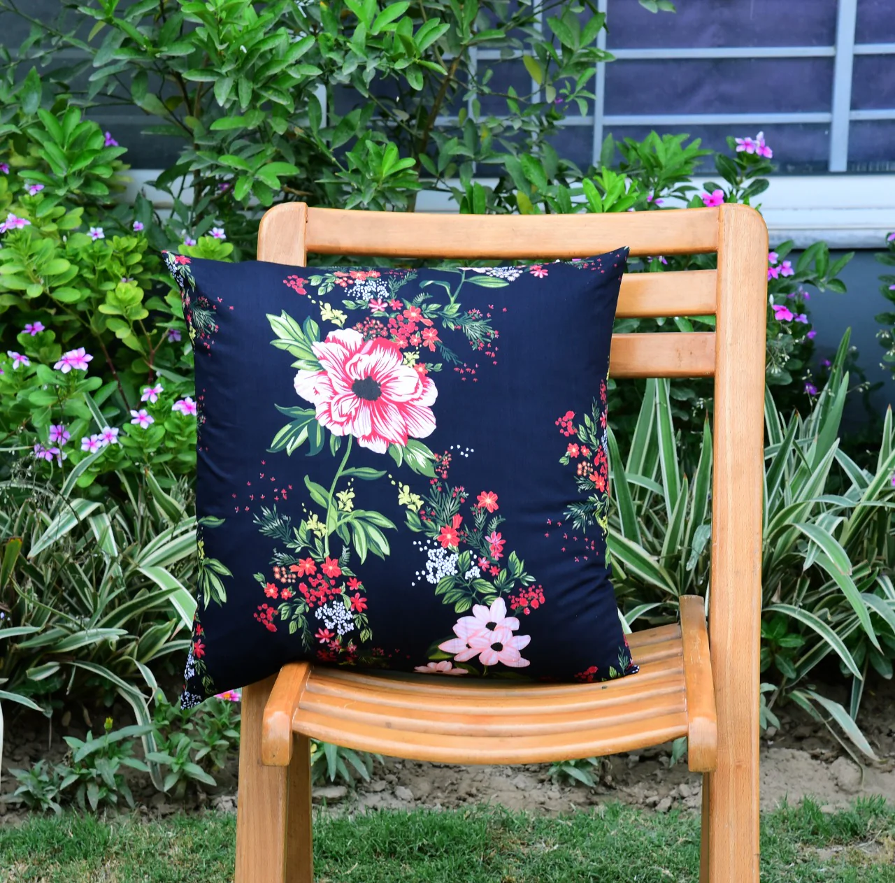 6 PCs Digital Printed Cotton Cushions-Earth Planet - Image 7