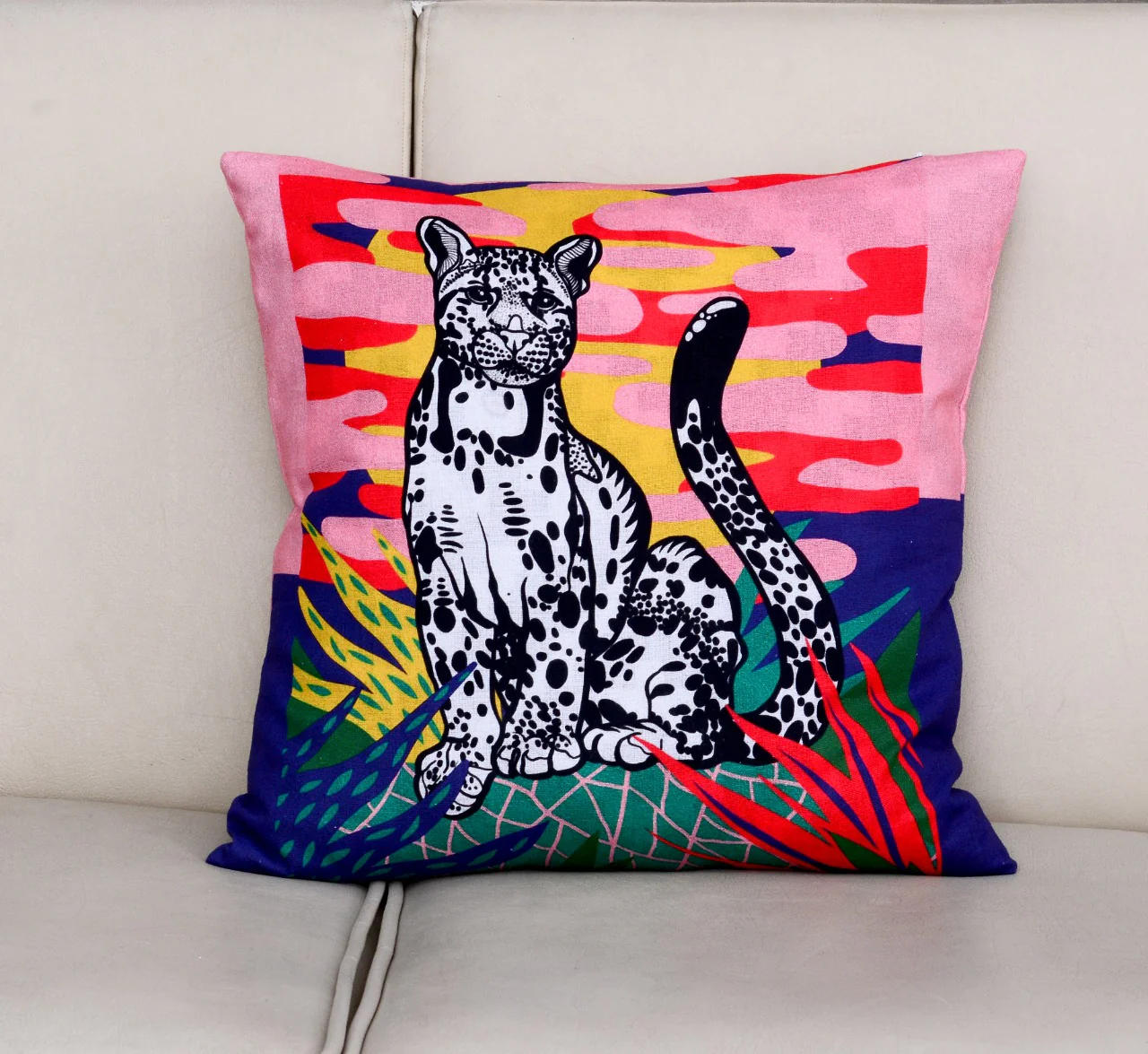 6 PCs Leopards Digital Printed Duck Cushions - Image 4