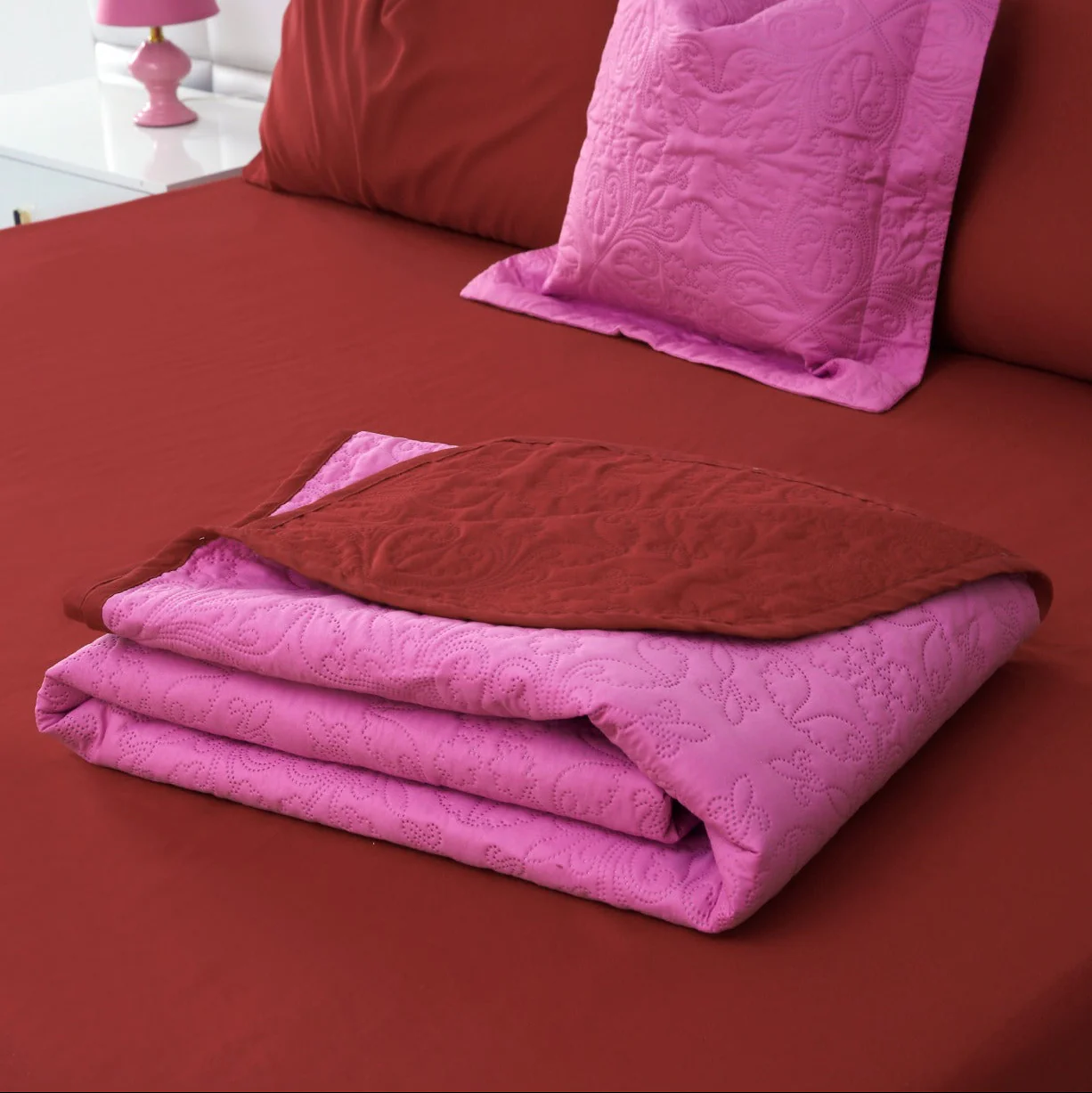 7 PCs Ultrasonic Bed Spread Set-Red over Lilac - Image 3
