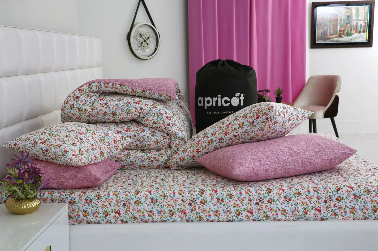 8 PCs Winter Razai Set-Azalea - Image 8