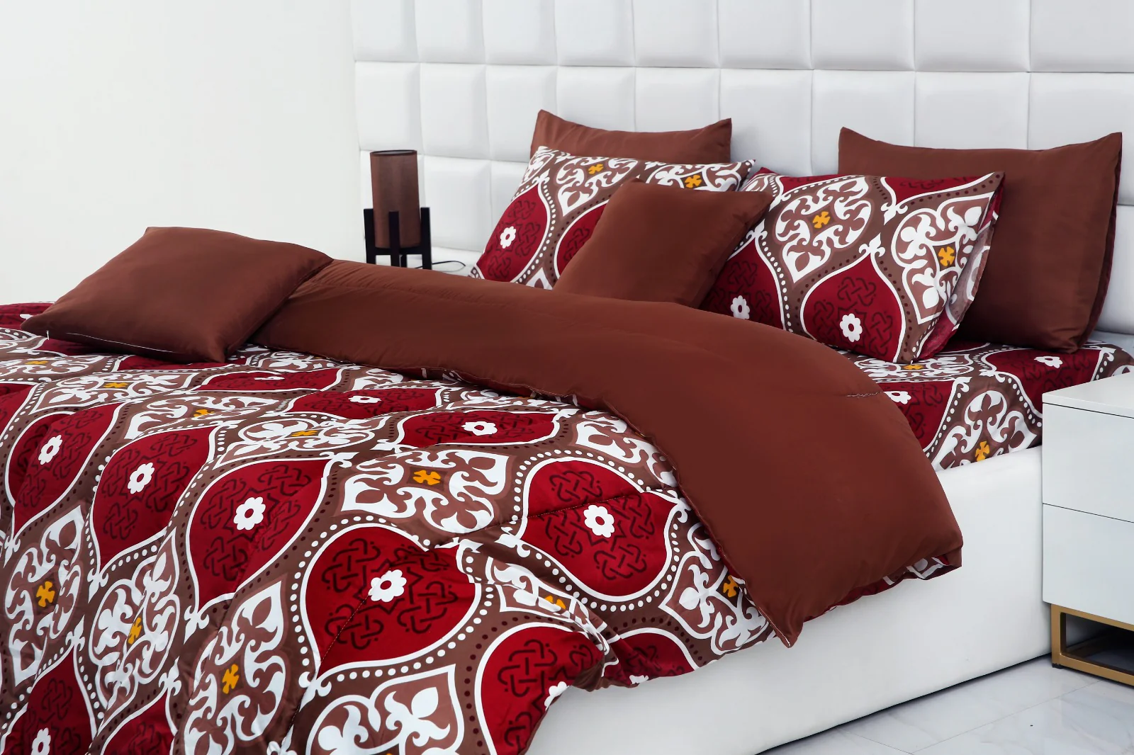 8 PCs Winter Comforter Set-Brown Crown - Image 7