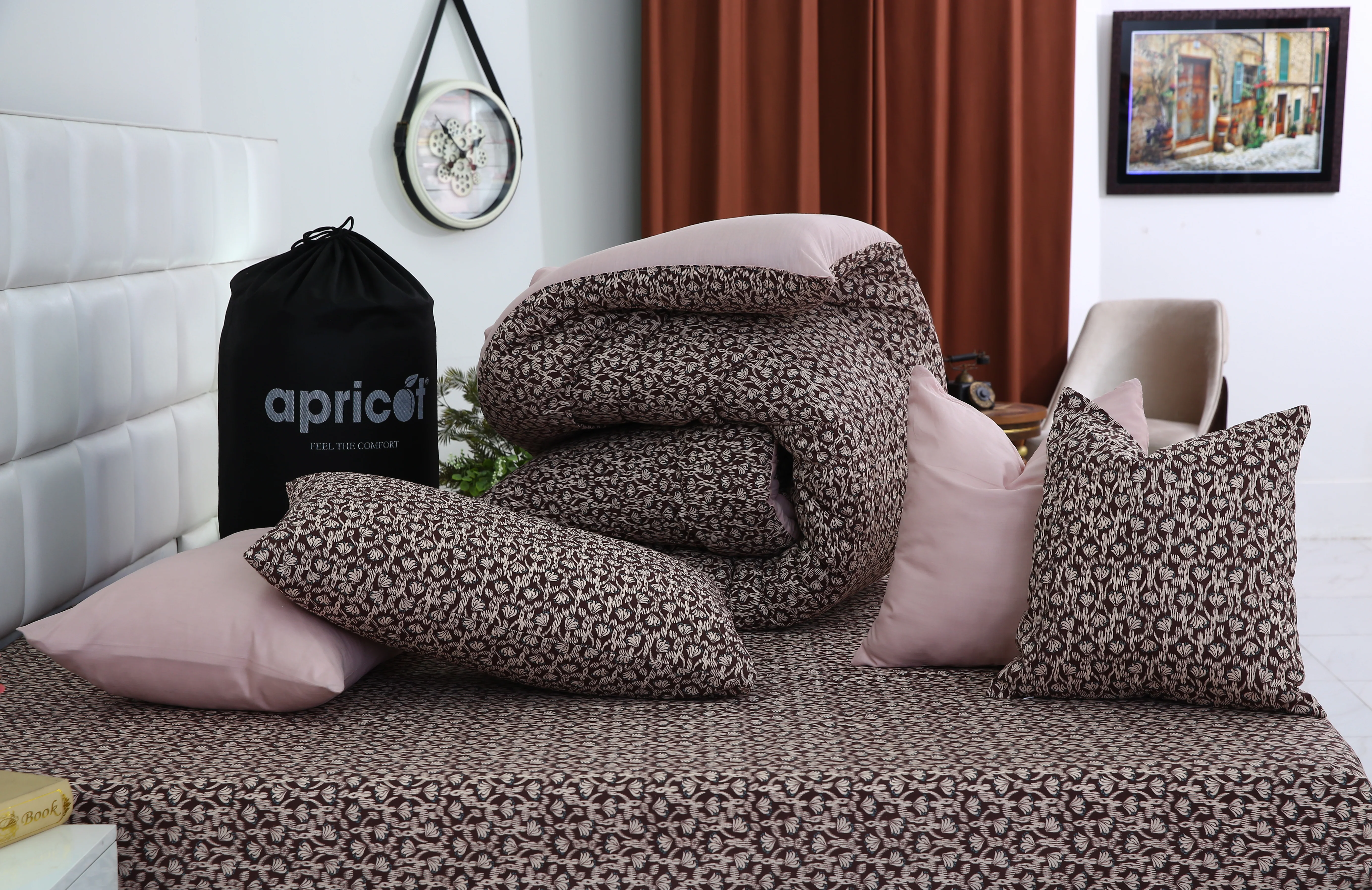 8 PCs Winter Razai SetCoral Reef - Image 12