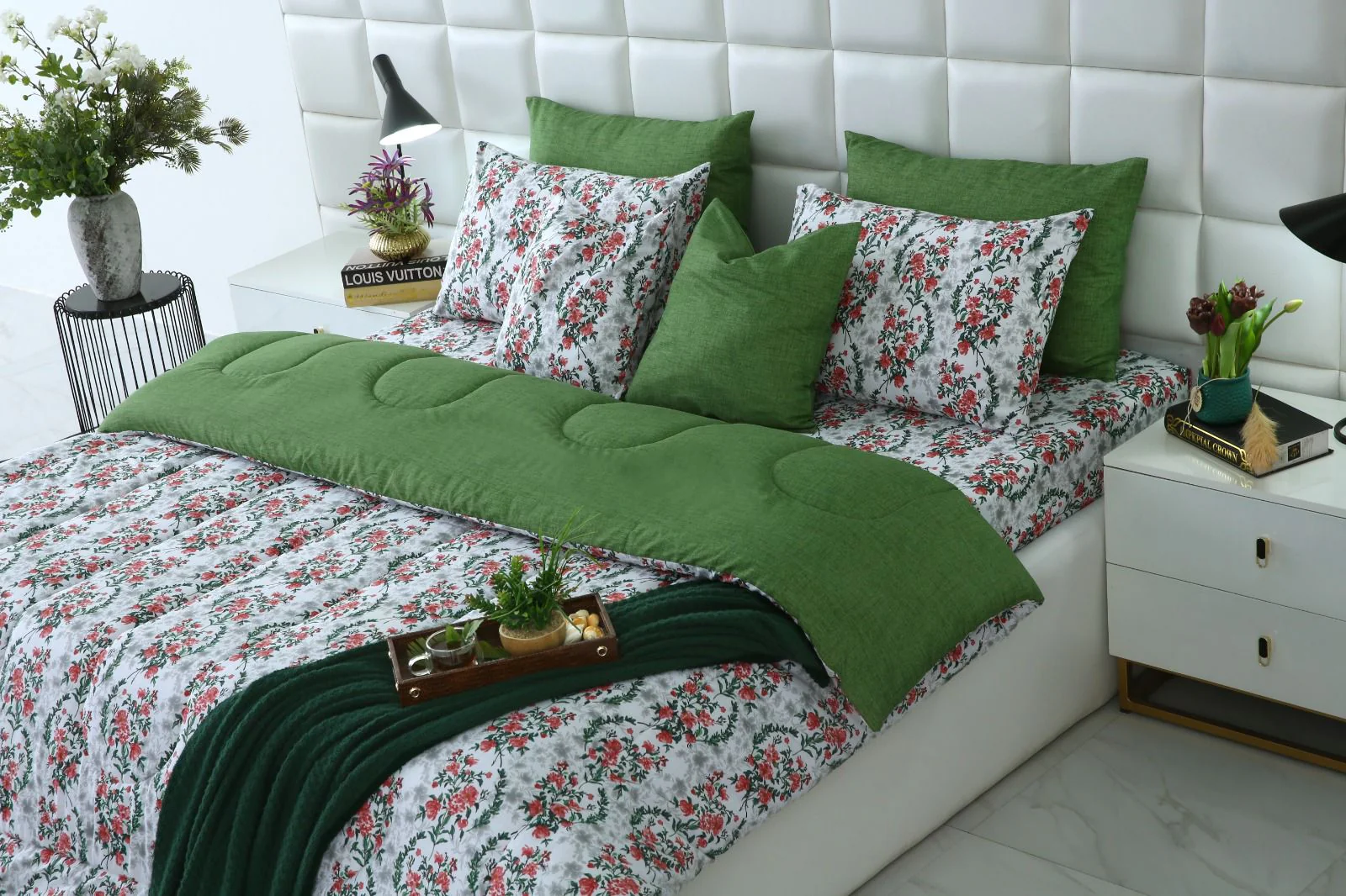 8 PCs Winter Razai Set-Emerald Blooms - Image 15
