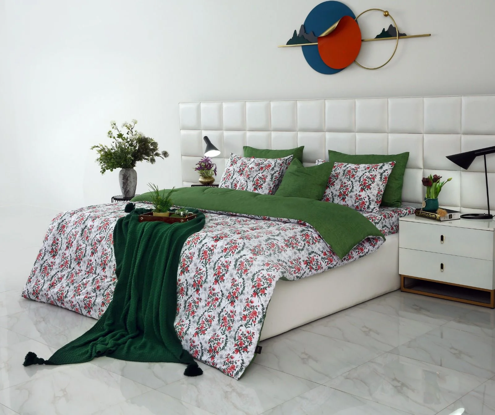 8 PCs Winter Razai Set-Emerald Blooms - Image 3