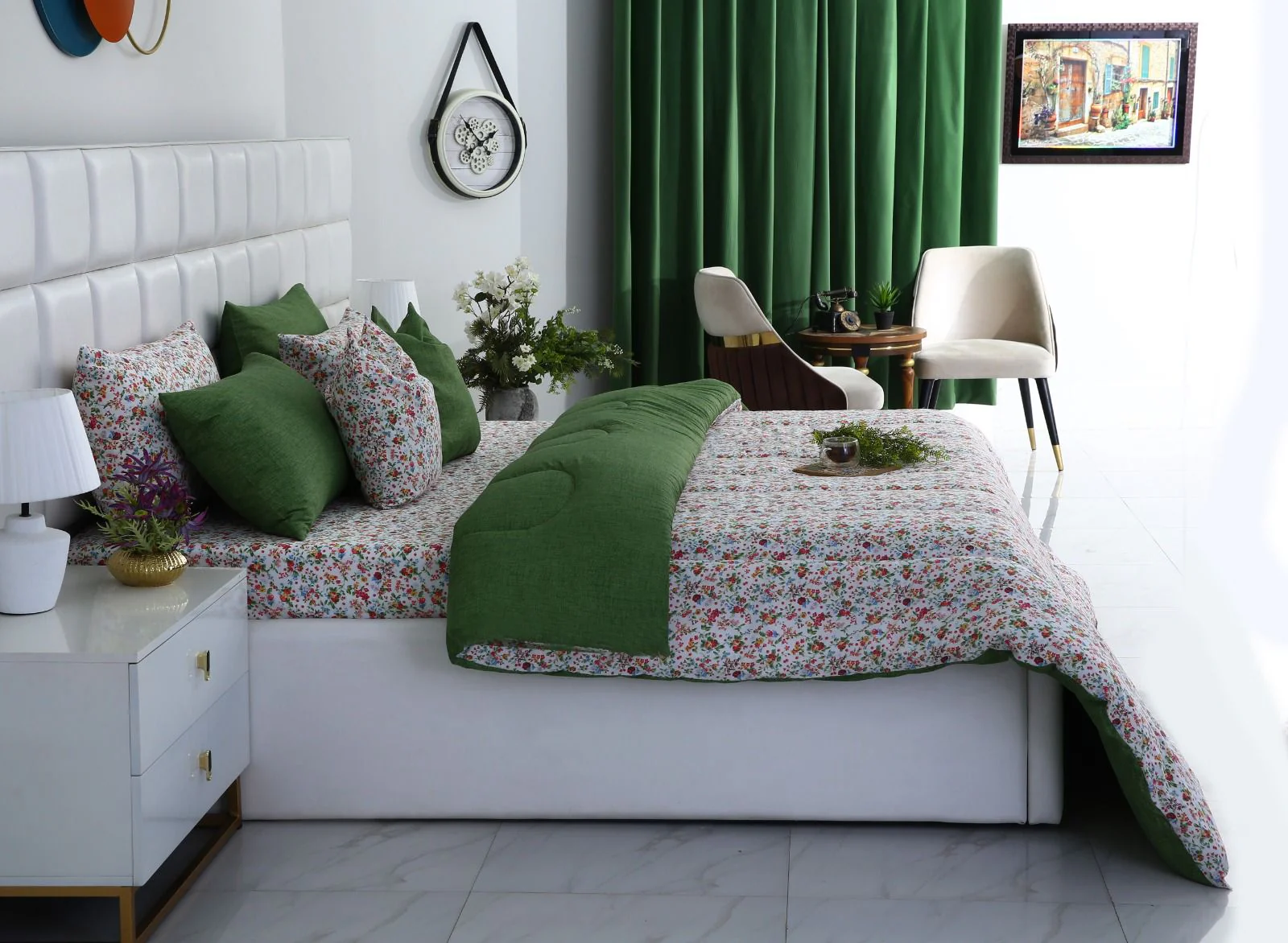 8 PCs Winter Razai Set-Green Hellebore - Image 4