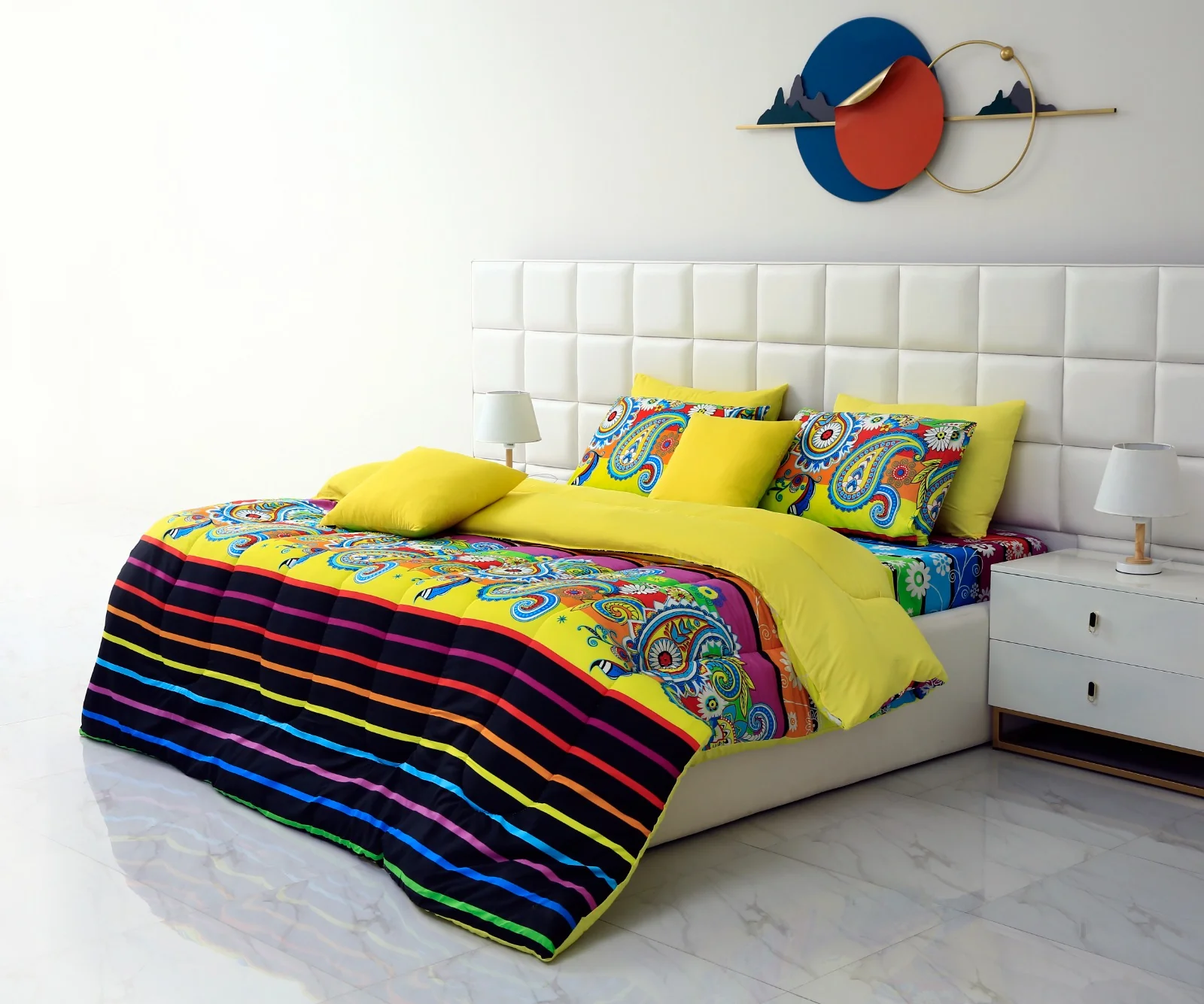 8 PCs Winter Comforter Set-Multi Flowers(Yellow Reverse) - Image 8