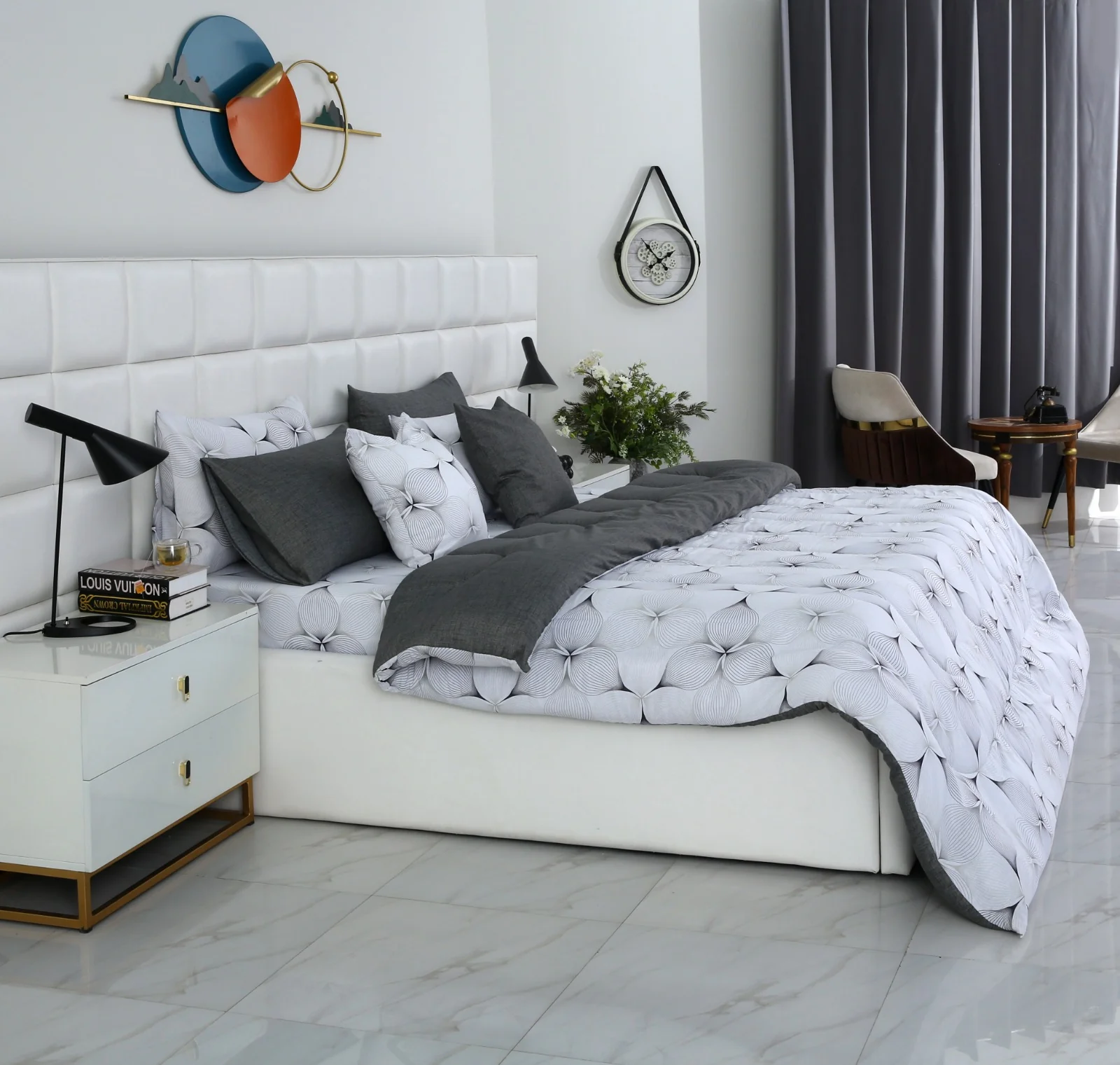 8 PCs Winter Razai Set-Pitch Grey - Image 4