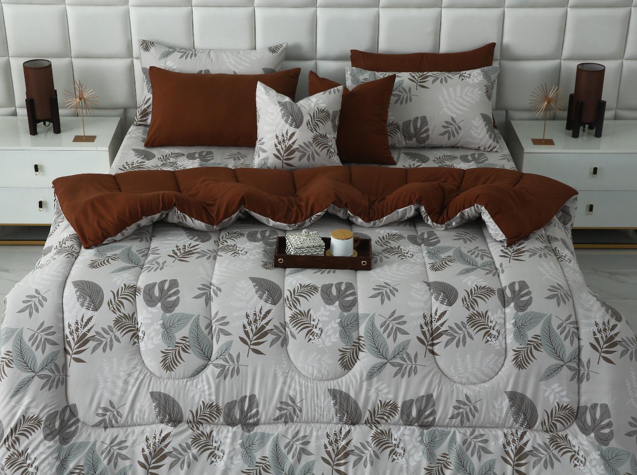 8 PCs Winter Razai Set-Leaf Style(With Brown Reverse) - Image 3