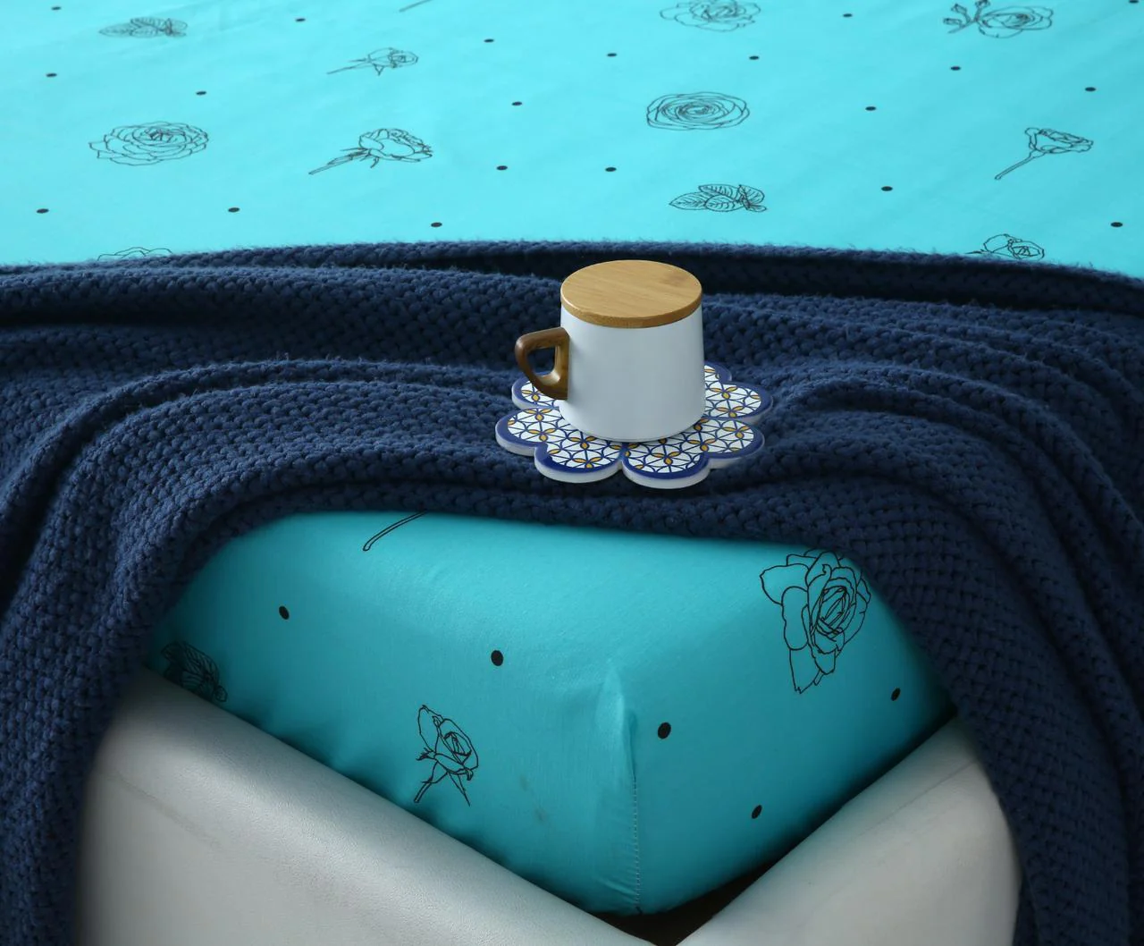 Fitted Bed Sheet-Aqua Abstract Flower - Image 6