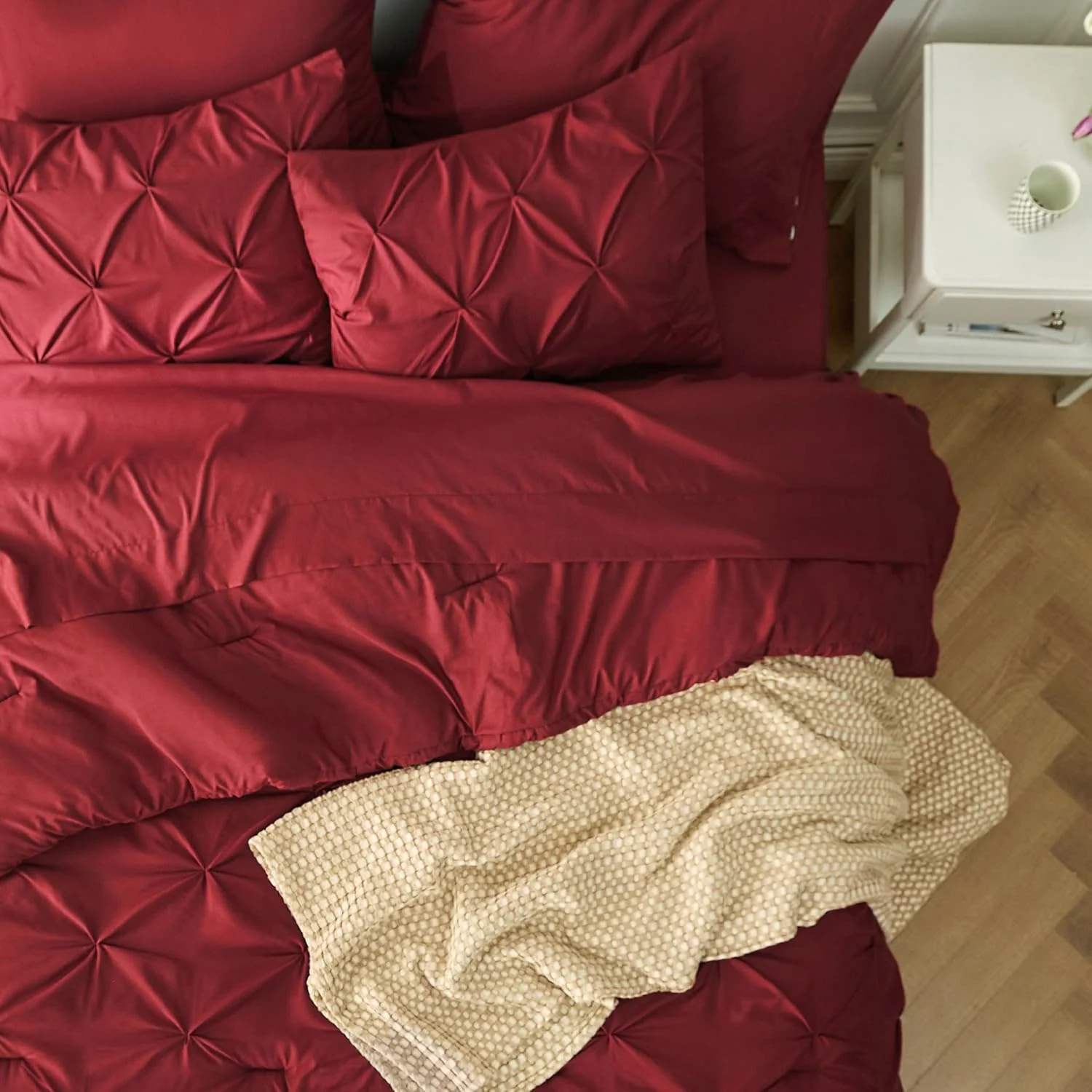 Solid Pintuck Duvet Cover Set-Maroon - Image 3