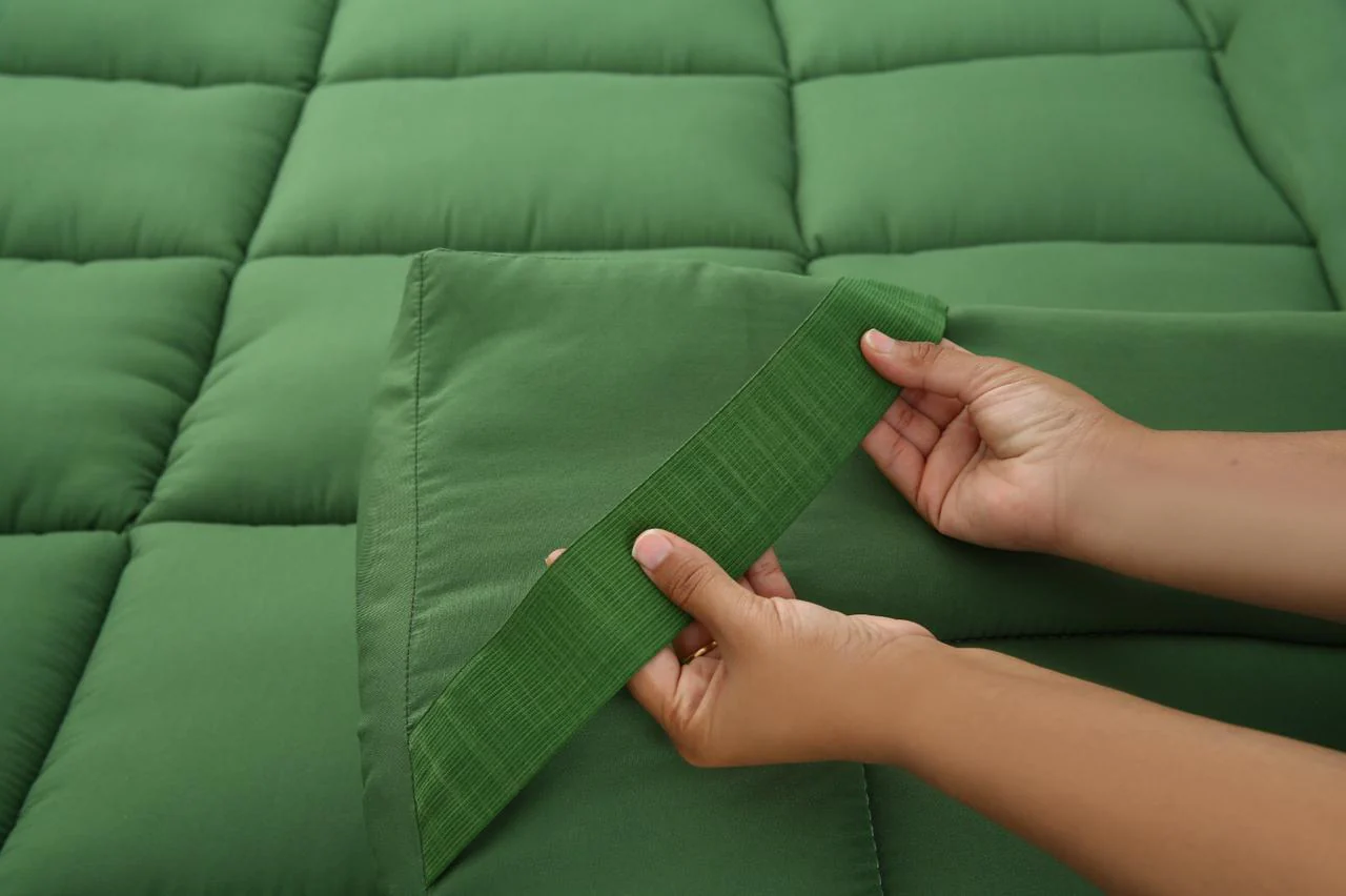 Winter Mattress Topper 700 GSM-Olive - Image 3