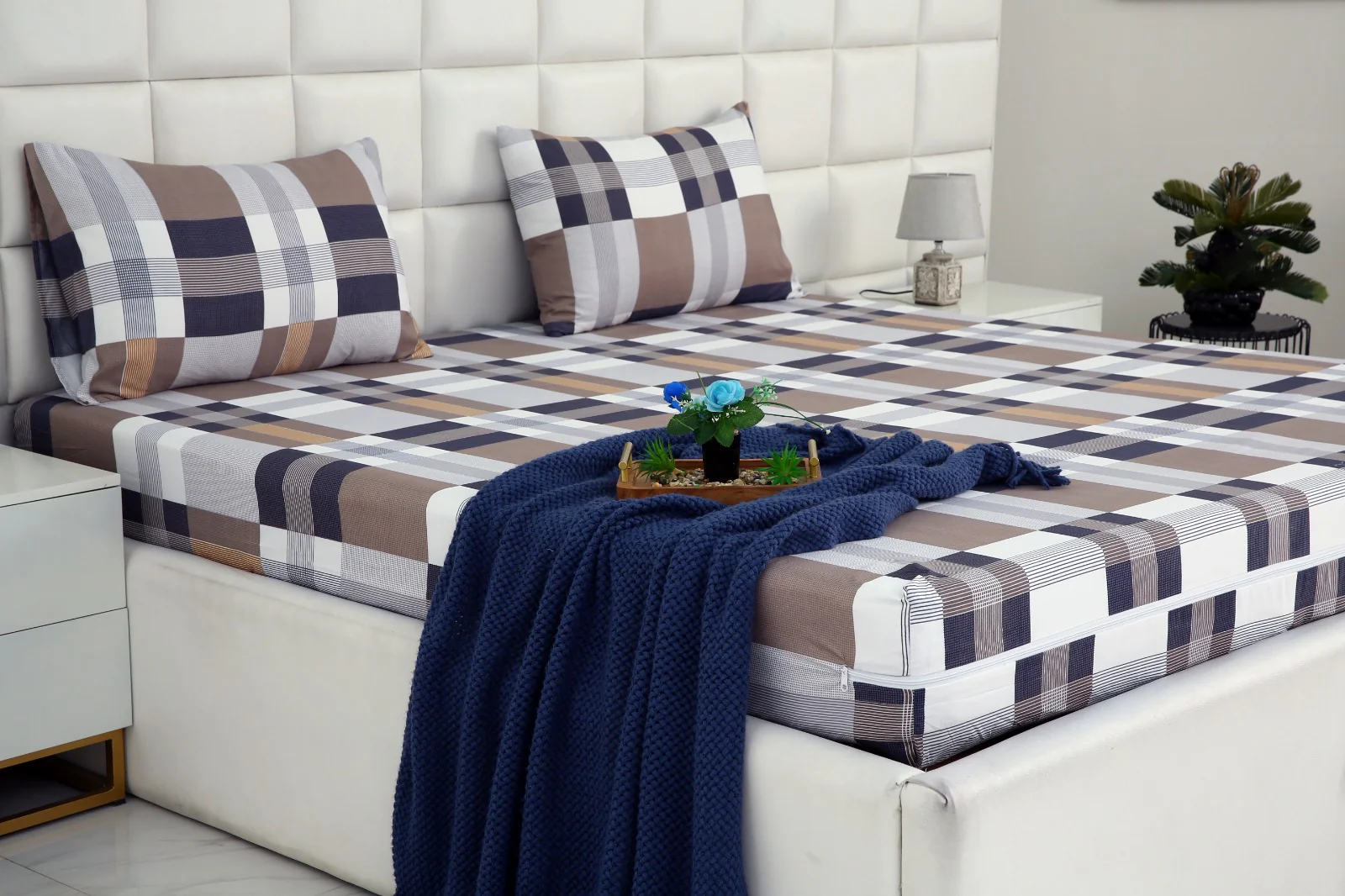 Zipper Mattress Cover Printed-Brown Check - Image 4
